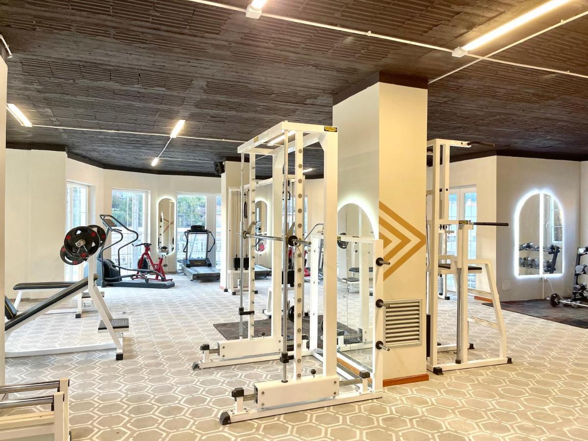 Hotel Internacional Gym & Spa Fushe-Arrez Экстерьер фото